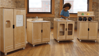 true-modern-play-kitchens-1